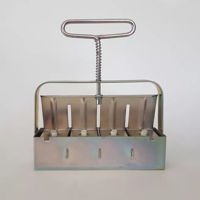 Presse mottes 4 x 4 x 5 cm