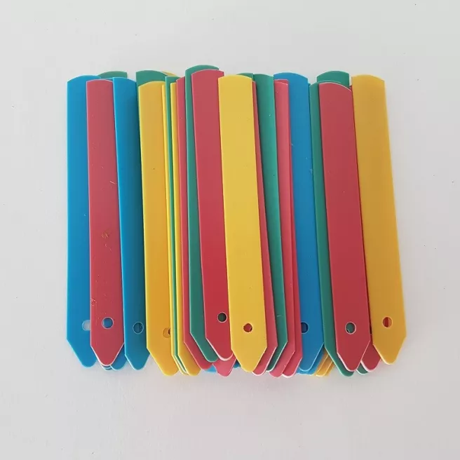 étiquettes à planter ou à pendre 10 cm