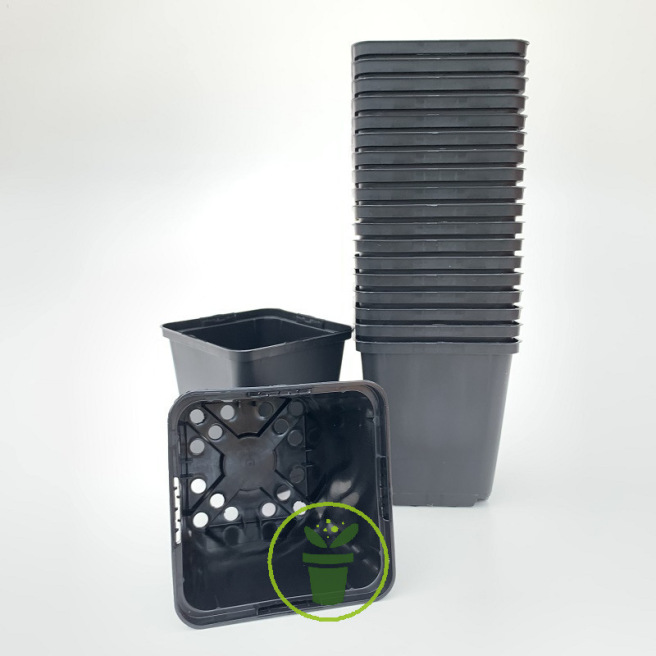Pots en plastique recyclé carré 9 cm - 20 pièces