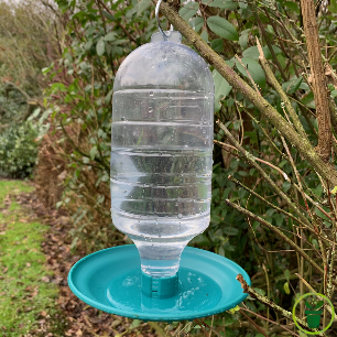 Abreuvoir pour oiseaux à suspendre 750 ml