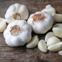 Ail à planter blanc Garcua – Filet de +/- 250 grammes